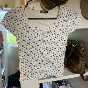 Brandy Melville Round Neck Blue Floral Pattern Button Up Crop Top